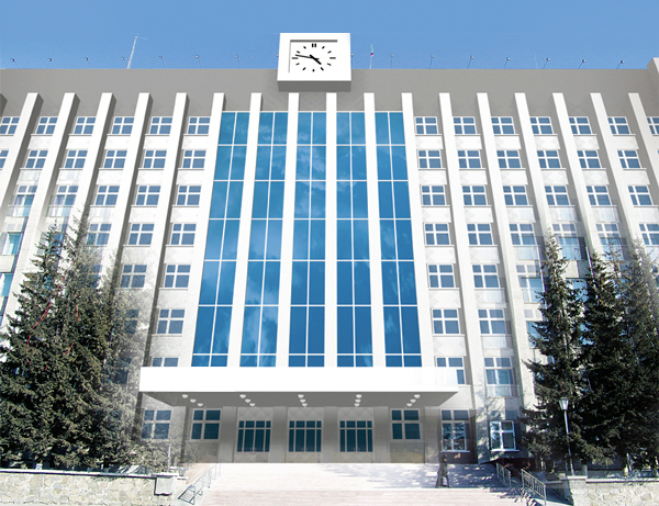 Черновой эскиз ремонта фасада здания администрации Забайкальского края.